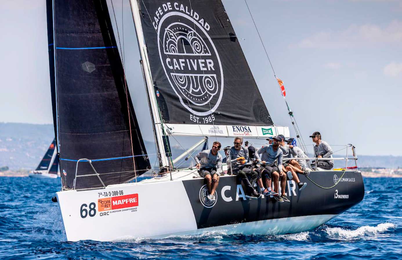 ISSALINE X ULLMAN SAILS